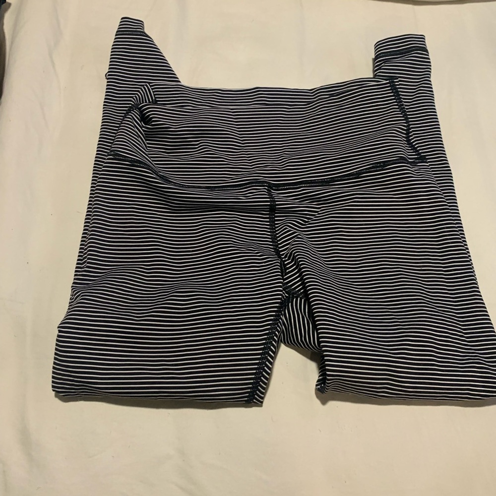 Lululemon Like New WU Leggings Sz 10